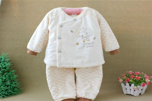 圣婴岛婴幼儿服饰